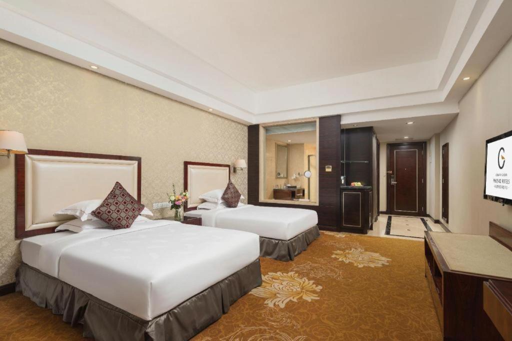 Country Garden Phoenix Hotel Maoming Exterior foto